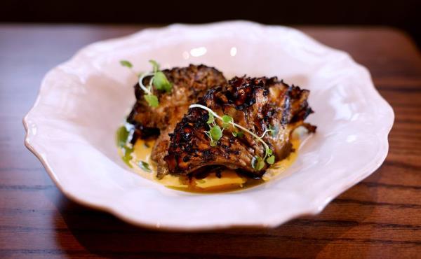 Maitake mushroom at Sifr.