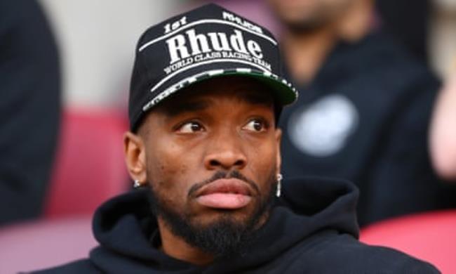 Brentford’s Ivan To<em></em>ney there.