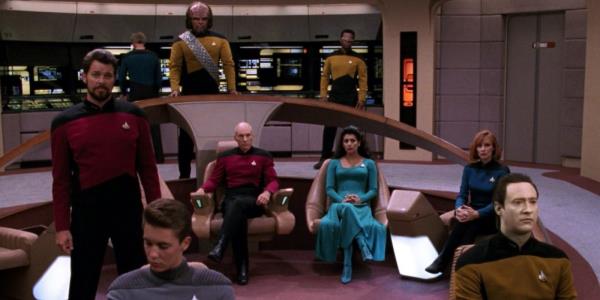 Star Trek TNG Enterprise bridge crew 