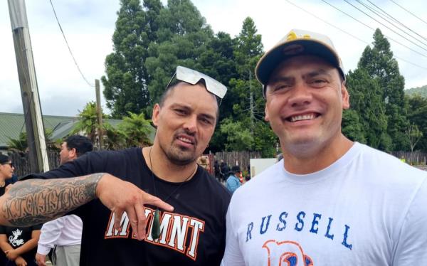 Heta Apiata (right) was among thousands attending a natio<em></em>nwide hui at Tūrangawaewae Marae in Ngāruawāhia,.