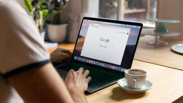 Fake Google Chrome, Safari Updates Infecting Mac Computers With AMOS Malware